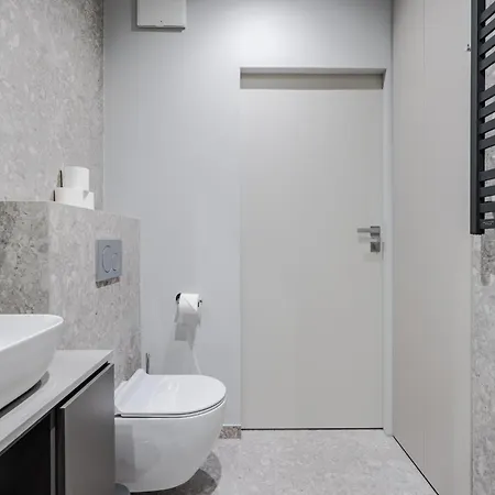 Stylowe Studio Very Berry W Poznaniu Z Parkingiem I Balkonem By Noclegi Renters Zewnętrze zdjęcie